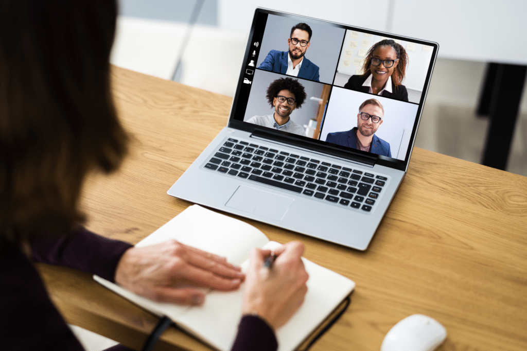 Webinars-to-Train-Employees